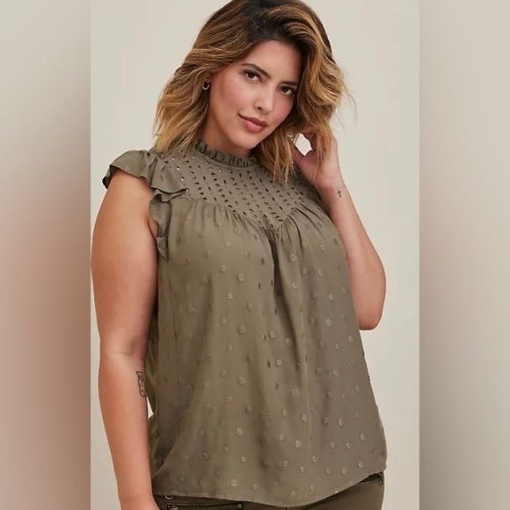 Torrid eyelet ruffle sleeve top olive Size 00